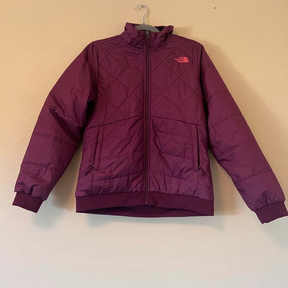 The North Face Purple Puffer Jacket Weather-Resistant Quilted Design